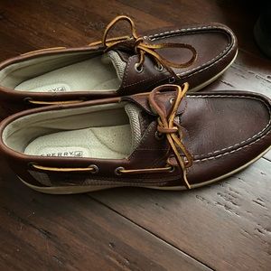 Sperrys Size 9 Women’s